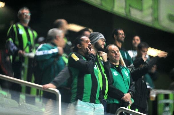 Amrica e Oeste duelaram na noite desta tera-feira, no Independncia, em jogo vlido pela 11 rodada da Srie B do Campeonato Brasileiro