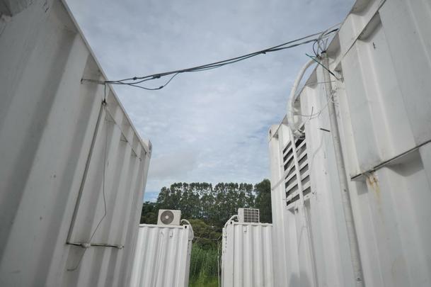 Amrica abriu Casa do Atleta, alojamento que recebe jovens das categorias de base do clube no Centro de Treinamento Lanna Drumond. Local abriga 60 jogadores. Segundo direo, contineres eram utilizados para receber atletas em perodo de testes, mas j esto desativados. Por falta de alvars da prefeitura de Contagem e laudo do Corpo de Bombeiros, Amrica realocou garotos em hotel de Belo Horizonte at regularizao do CT.