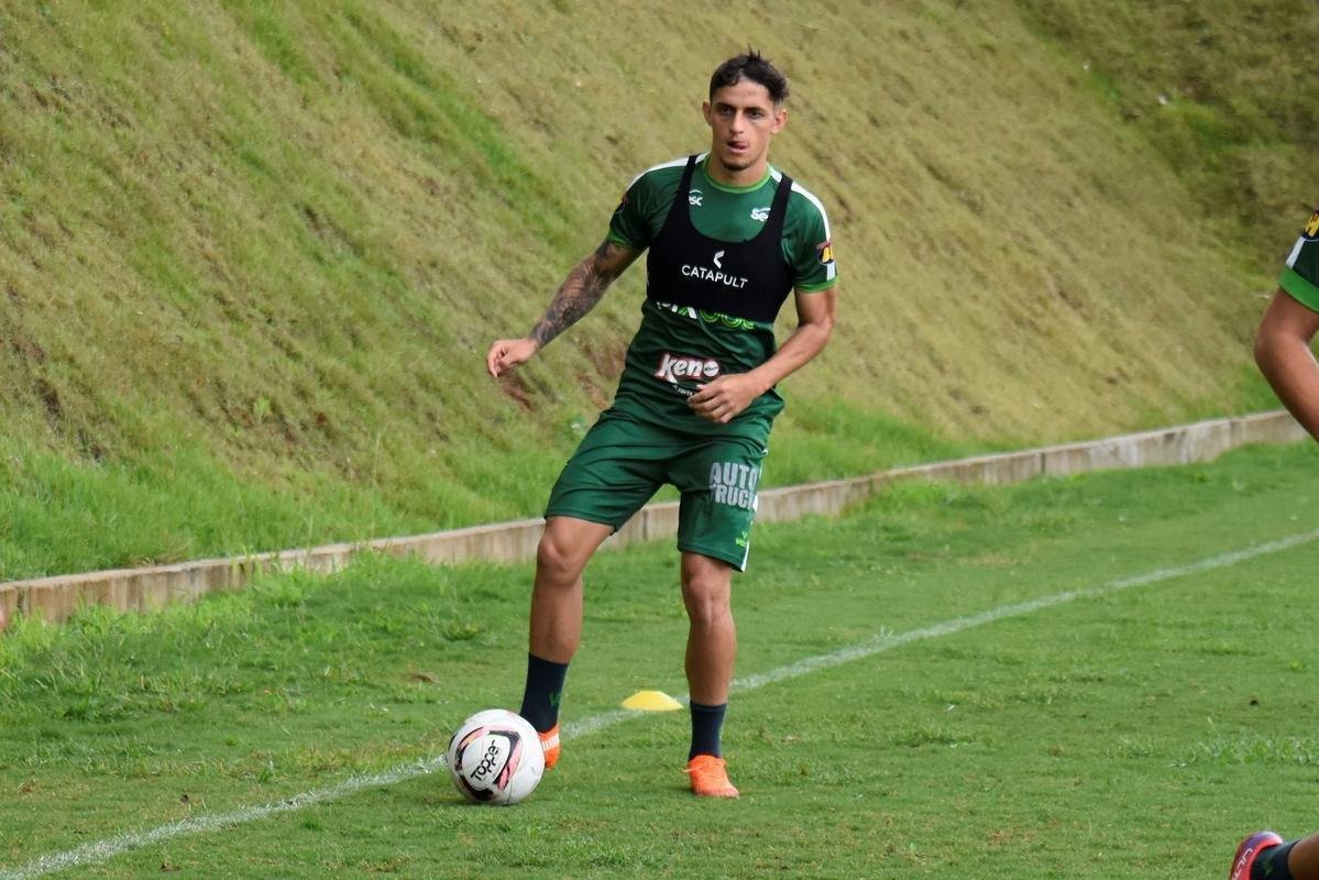 Fotos do treino do Amrica nesta segunda-feira (07/02) no CT Lanna Drumond
