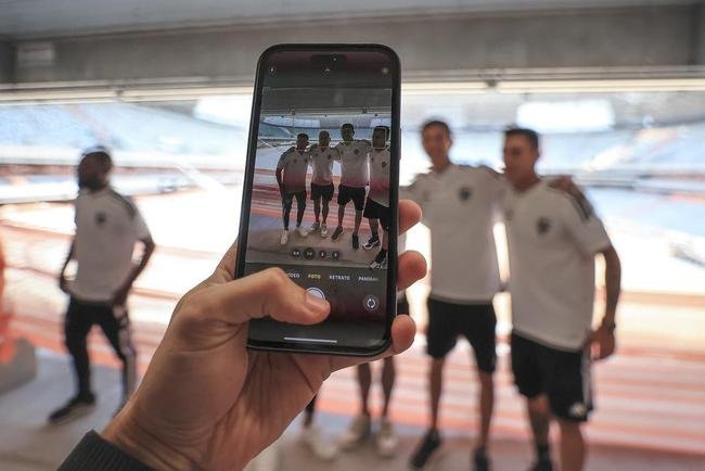 Na manh deste sbado (24/9), jogadores, comisso tcnica e diretoria do Atltico visitaram as obras da Arena MRV, futura casa do Galo.