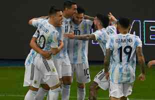 Argentina venceu Brasil por 1 a 0, no Maracanã, e conquistou 15º título da Copa América. Gol foi marcado pelo meia-atacante Di María