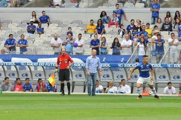 Fotos de Cruzeiro x Fluminense, no Mineiro, pela 34 rodada do Brasileiro (Rodrigo Clemente/EM D.A Press)