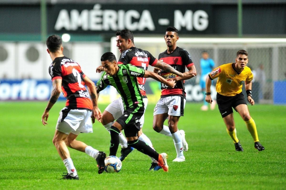 Amrica e Oeste duelaram na noite desta tera-feira, no Independncia, em jogo vlido pela 11 rodada da Srie B do Campeonato Brasileiro