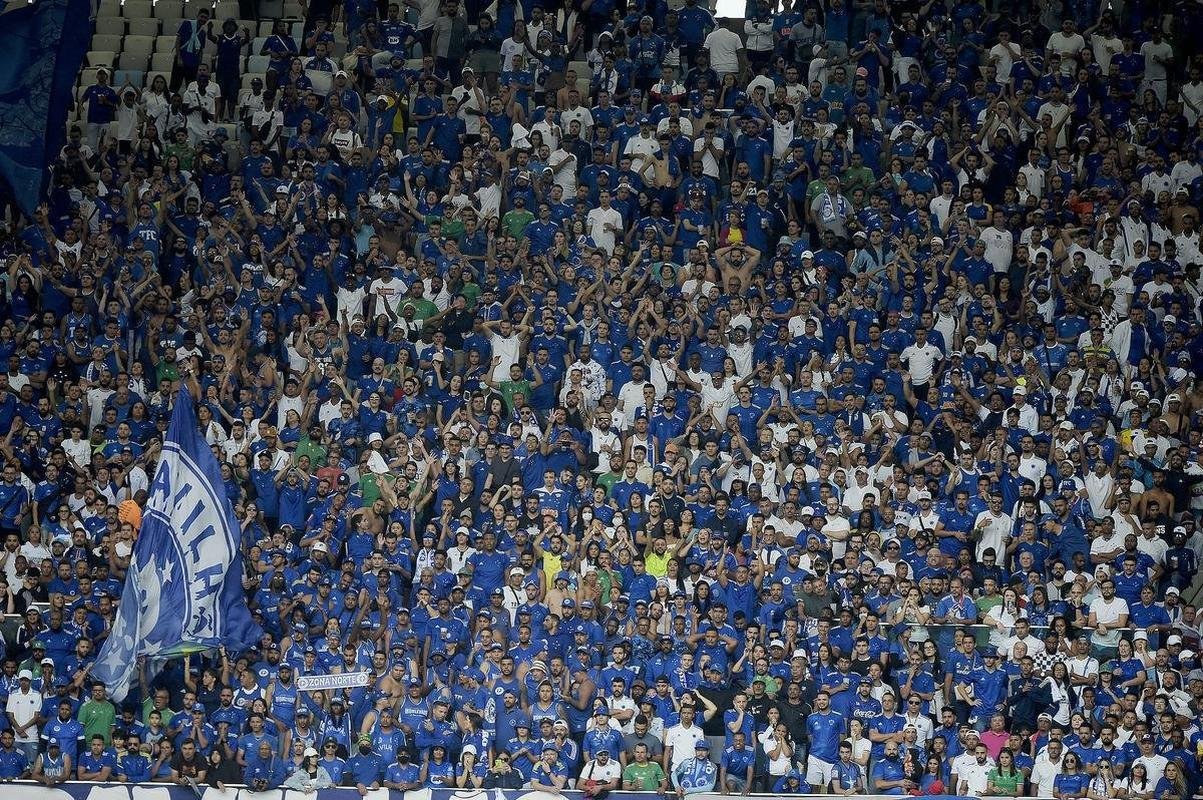 Fotos do jogo entre Vasco e Cruzeiro, no Maracan, no Rio de Janeiro, pela 12 rodada da Srie B do Campeonato Brasileiro