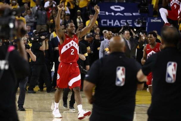 Toronto Raptors vence a sexta partida das finais, na Oracle Arena, e faz a festa