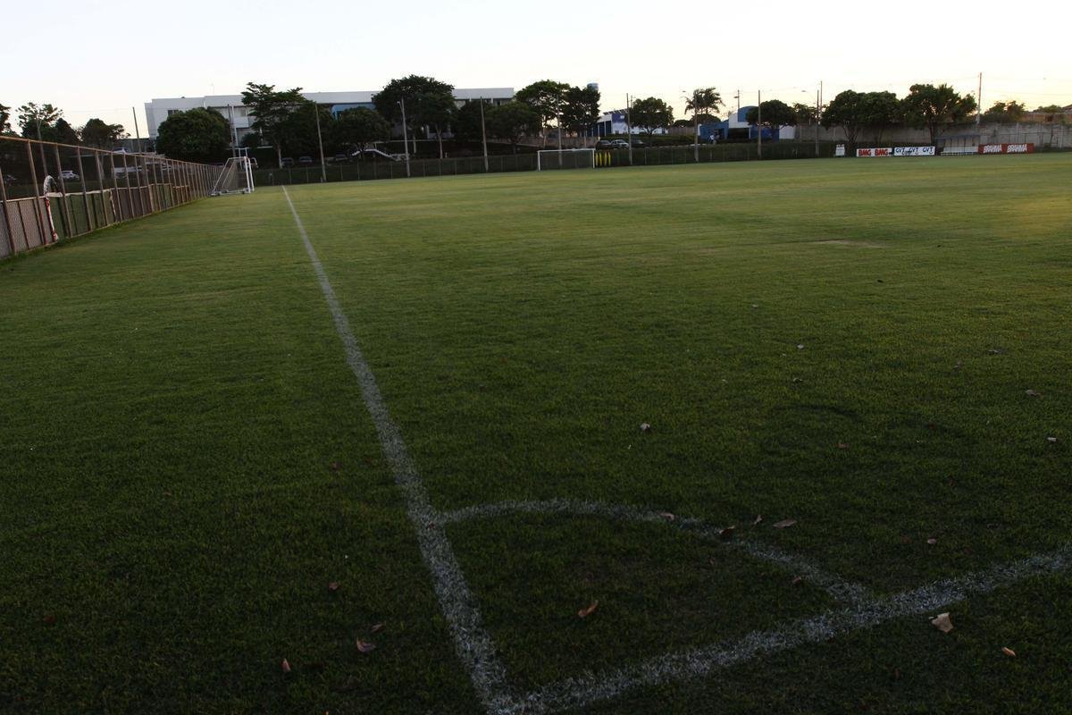 Fotos da Toca da Raposa II, centro de treinamento do Cruzeiro, em 2013