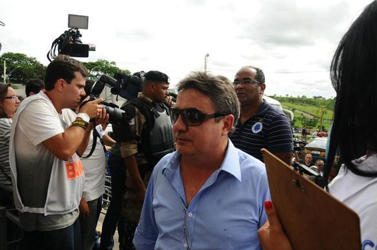 Imagens da goleada histrica por 6 a 1 do Cruzeiro sobre o Atltico