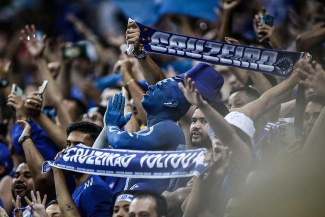 7 - Cruzeiro 1 x 0 Operrio (Mineiro) - 52.751 torcedores