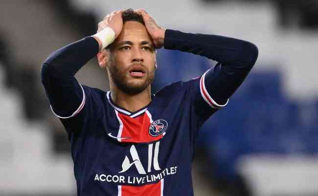 PSG comunica que não conta com Neymar para próxima temporada