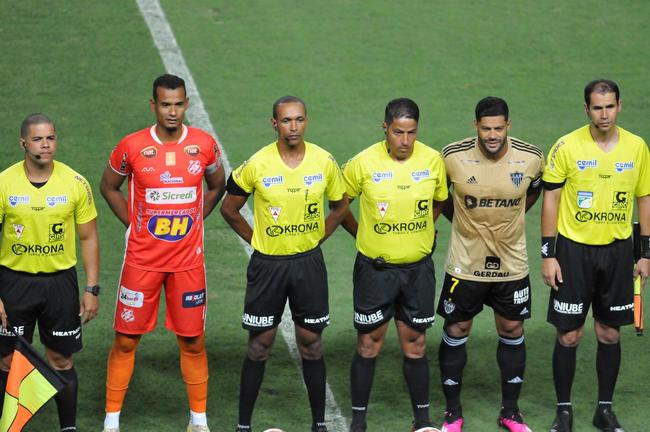 Fotos de Atltico x Democrata-SL pelo Mineiro