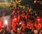 Festa, axé, provocações: Atlético leva multidão às ruas em carnaval pelo bi