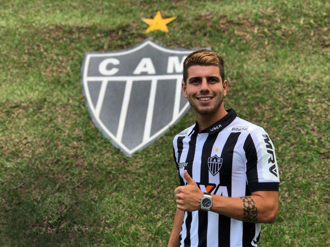 Toms Andrade - Contratado pelo Galo por emprstimo junto ao River Plate, o meia no deslanchou no clube alvinegro. Toms Andrade alternou entre a reserva e a titularidade em 2018, mas no ficou no clube aps o fim do vnculo. Em 31 partidas, foram trs gols e trs assistncias.