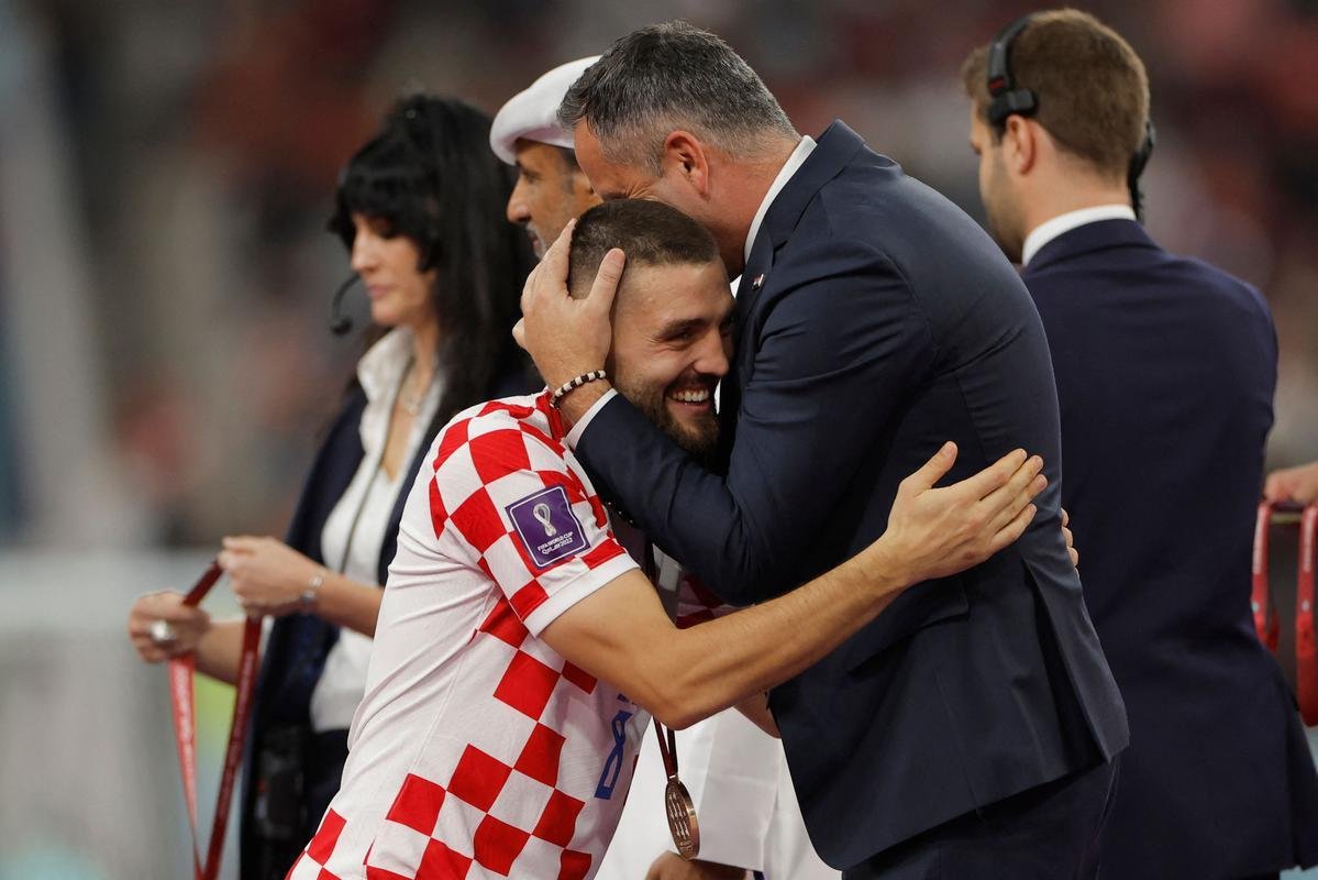 Festa e premiao da Crocia por terceiro lugar na Copa do Mundo de 2022, no Catar. Croatas venceram o Marrocos por 2 a 1, neste sbado (17) e conseguiram mais um feito histrico em Mundiais.