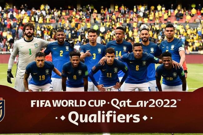 Brasil empatou com Equador em Quito, em jogo com arbitragem confusa 