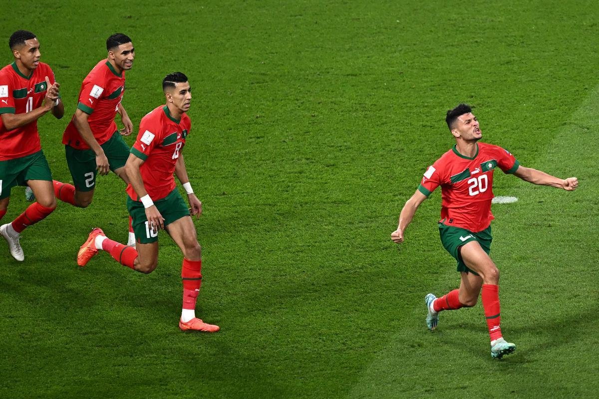 Achraf Dari empatou para o Marrocos menos de dois minutos depois de a Crocia sair na frente: 1 a 1