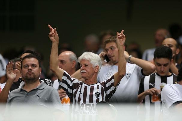Lance de Atltico x Chapecoense, jogo vlido pelo Campeonato Brasileiro