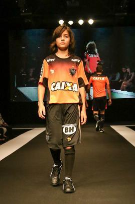 Nova coleção de uniformes do Atlético para 2016, fornecida pela empresa canadense Dryworld