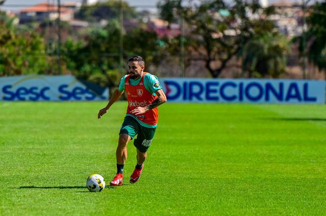 Fotos do primeiro treino de Gonzalo Mastriani pelo América