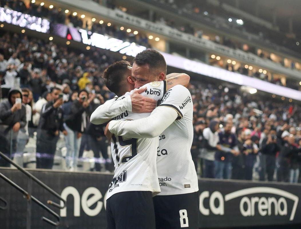 4 Corinthians: R$ 503 milhes *Levantamento Convocados e XP Investimentos (sem o desconto de impostos)