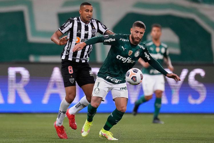 Fotos do jogo de ida da semifinal da Copa Libertadores de 2021, entre Palmeiras e Atltico, no Allianz Parque, em So Paulo