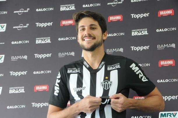 Defensor Igor Rabello deixou o Botafogo para assinar por cinco anos com o Atlético