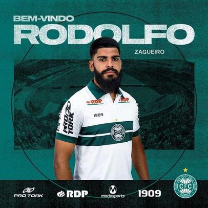 O Coritiba anunciou a contratação do zagueiro Rodolfo, que estava no Paraná
