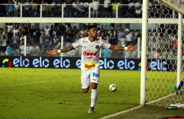 2015 - Gabigol, do Santos, foi o artilheiro com oito gols
