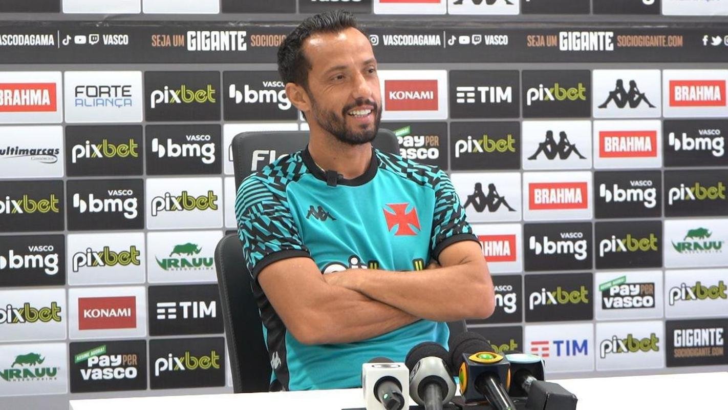 Nen - 40 anos - meia do Vasco
