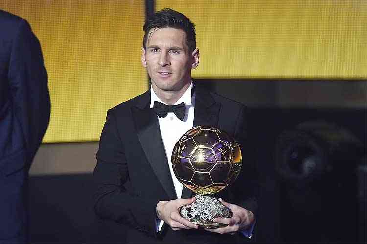 Messi é o primeiro jogador eleito Bola de Ouro em duas Copas do Mundo -  Superesportes