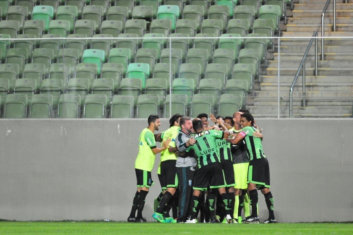 Amrica e Figueirense se enfrentaram, no Independncia, pela 16 rodada da Srie B do Brasileiro