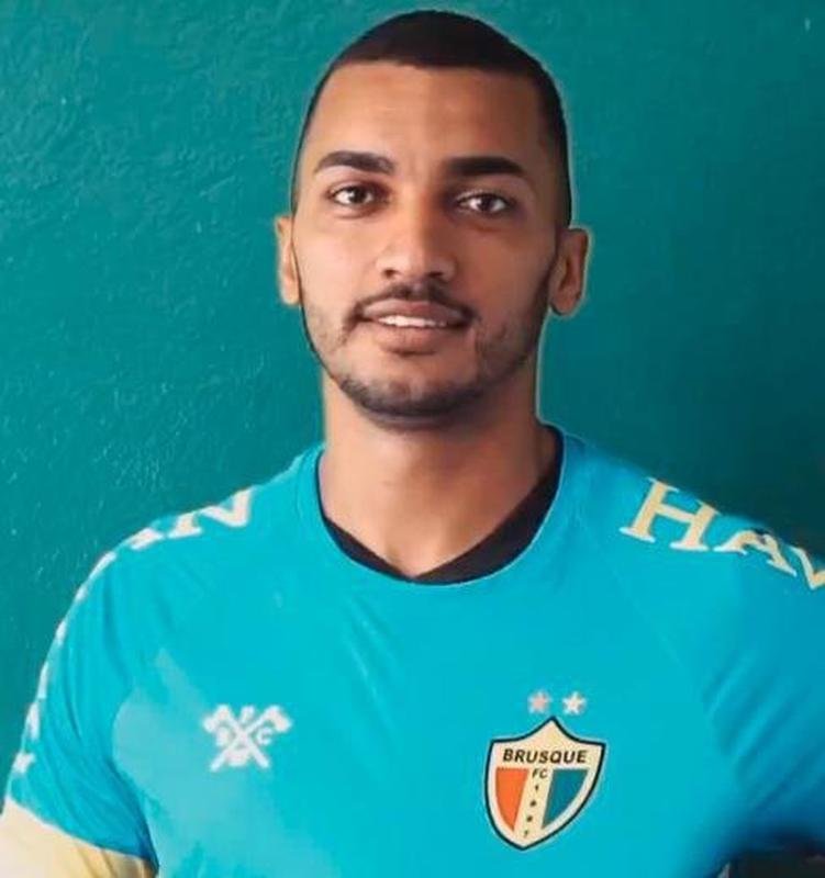 Dalberson, goleiro (Brusque)