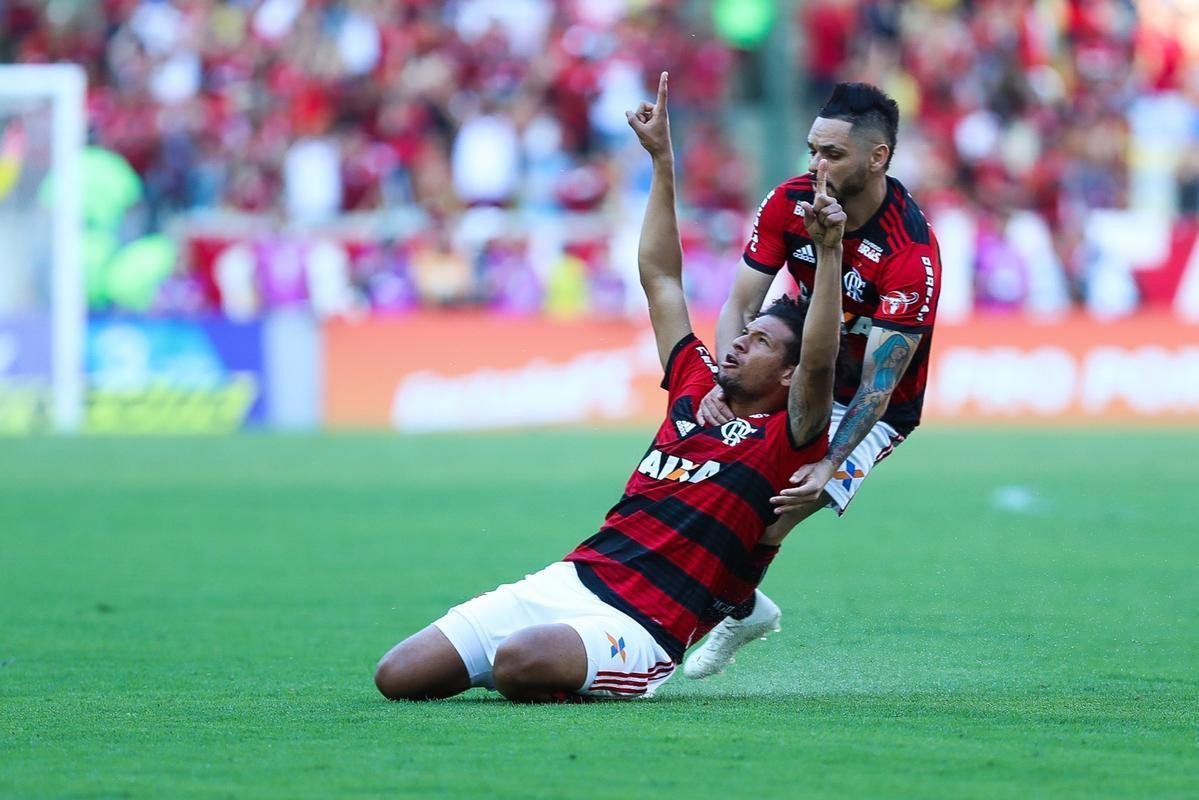 Willian Aro marcou o primeiro gol do Flamengo logo no primeiro minuto de jogo: Flamengo 1 a 0