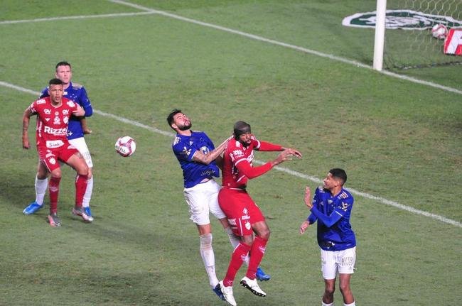 Fotos de Cruzeiro x Vila Nova-GO, no Independncia, em Belo Horizonte, pela 33 rodada da Srie B