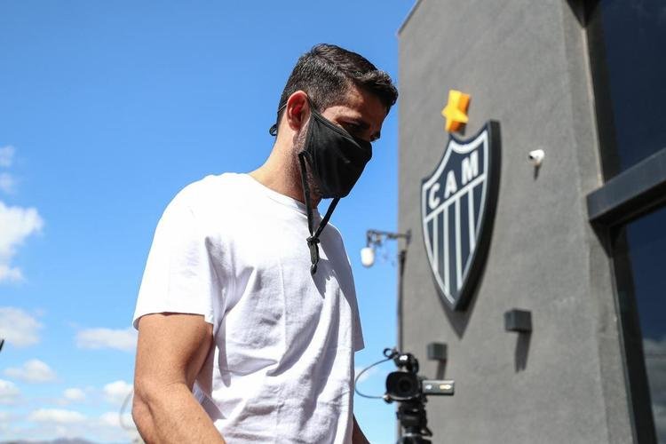 Na Arena MRV, Diego Costa é apresentado como novo reforço do Atlético