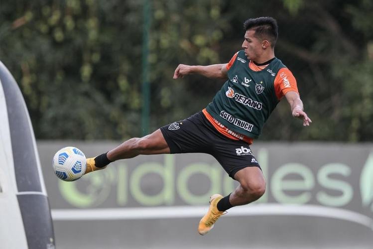Após a eliminação na Libertadores diante do Palmeiras, jogadores do Atlético se reapresentaram na Cidade do Galo e realizaram treinamento visando o duelo contra o Internacional, pelo Campeonato Brasileiro
