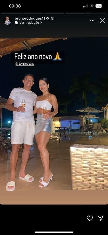 Grande parte dos jogadores do Cruzeiro passaram a noite de R�veillon em fam�lia, enquanto outros optaram por celebrar a virada do ano na praia.