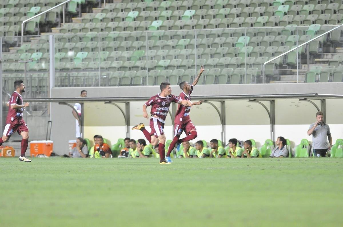 Amrica e Patrocinense se enfrentaram, no Independncia, pela primeira rodada do Campeonato Mineiro