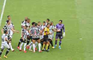 Fotos do jogo entre Atltico e Cear, no Mineiro, pela 25 rodada da Srie A do Campeonato Brasileiro