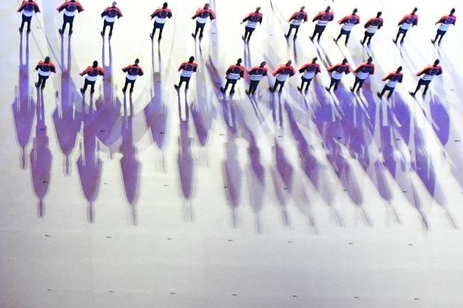 Imagens da cerimnia de abertura dos Jogos Olmpicos de 2020, no Estdio Olmpico de Tquio 