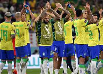 Seleção Brasileira garantiu vaga no mata-mata com duas vitórias no grupo G da Copa do Mundo; Sérvia e Suíça foram os rivais derrotados pela equipe de Tite