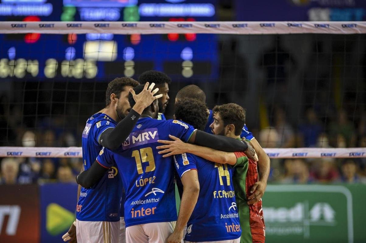 Cruzeiro venceu o Minas no tie-break no primeiro jogo da final da Superliga