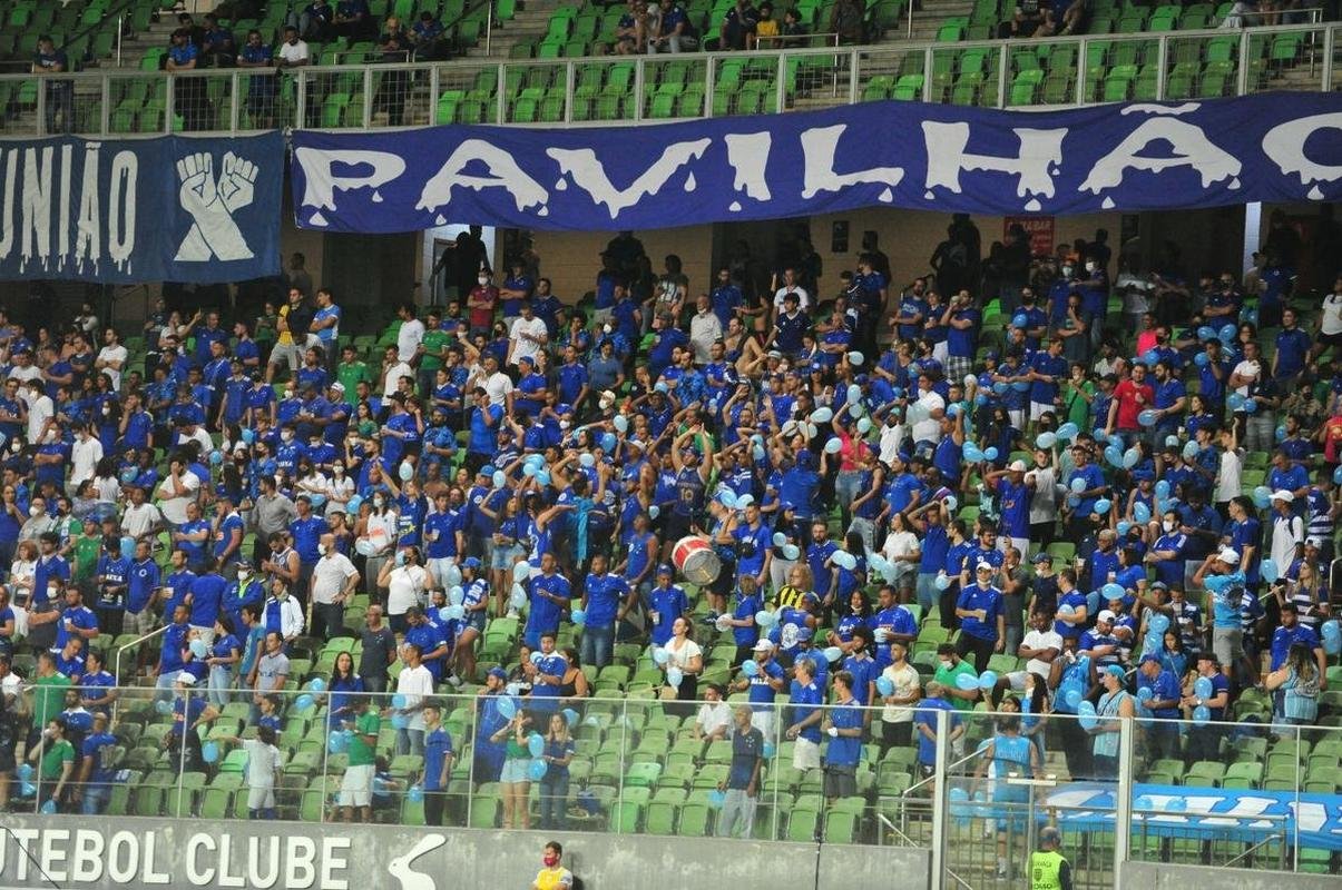 Fotos do jogo entre Cruzeiro e Remo, no Independncia, em BH, pela 32 rodada da Srie B do Brasileiro