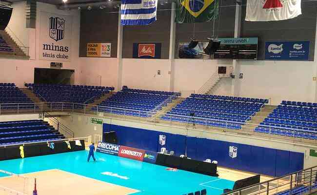 Ginásio da escola quadra de basquete do ginásio e arena de futebol