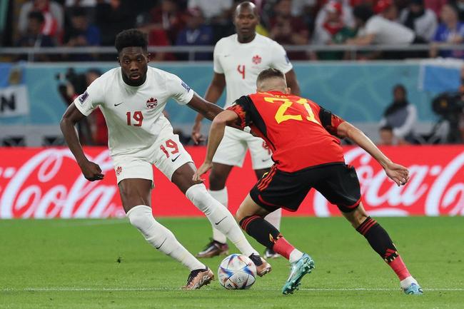 Fotos do jogo entre Bélgica e Canadá pelo Grupo F da Copa do Mundo