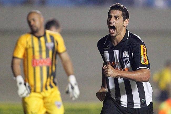 Diego Souza: meia-atacante, que tinha um jogo pela Seleo Brasileira, chegou ao Atltico em 2010