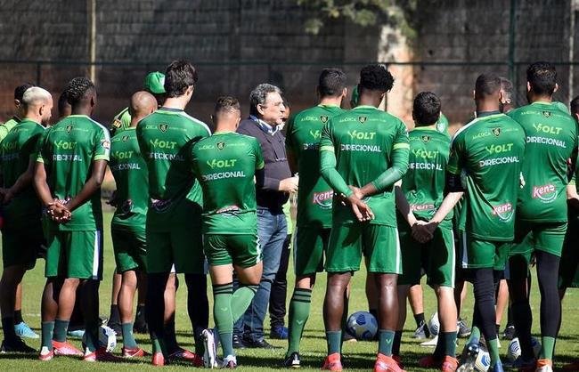 Amrica se reapresentou nesta tera-feira e deu incio  preparao para duelo com o Atltico-GO, pela 14 rodada da Srie A.