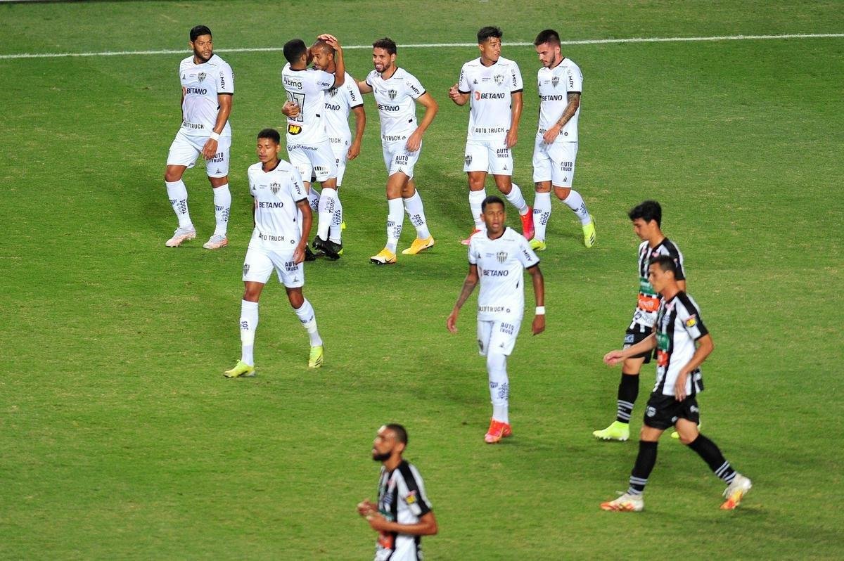 Fotos do jogo entre Athletic e Atltico, no Independncia, em Belo Horizonte, pela 11 rodada do Campeonato Mineiro 2021