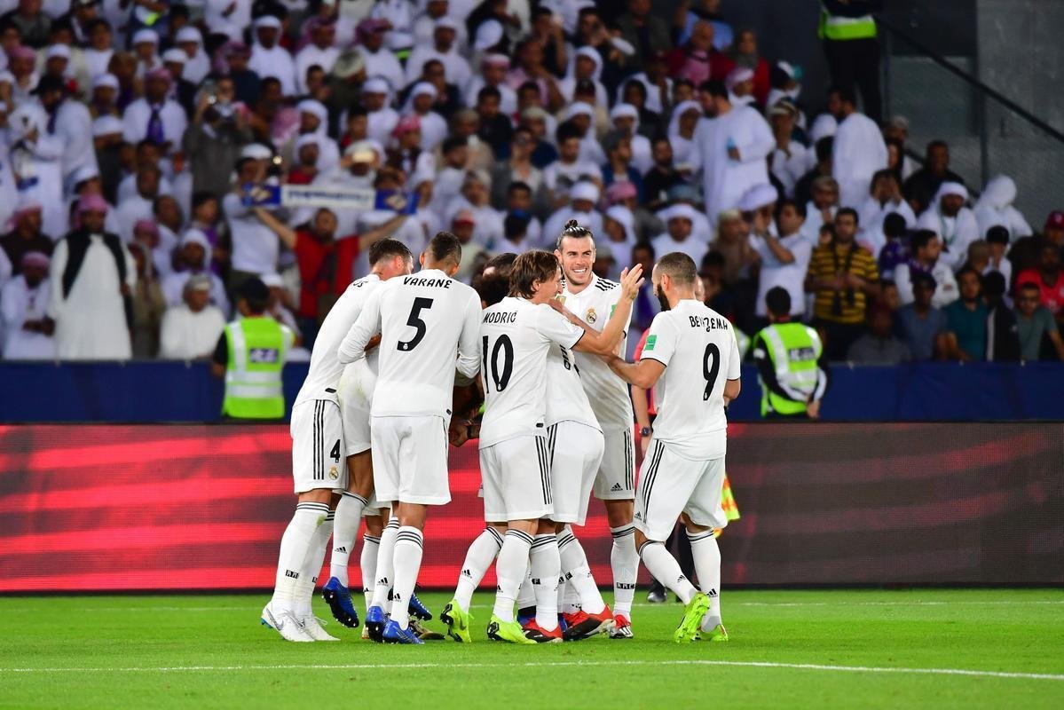 Com gols de Modric, Sergio Ramos, Llorente e Yahia (contra), Real Madrid derrotou o Al Ain por 4 a 1 e fez histria ao conquistar seu terceiro ttulo consecutivo do Mundial de Clubes
