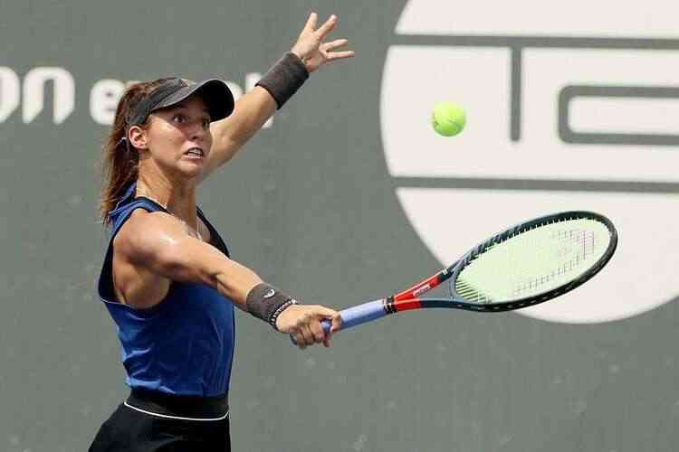 Luisa Stefani perde na estreia do torneio de duplas do WTA 1000 de