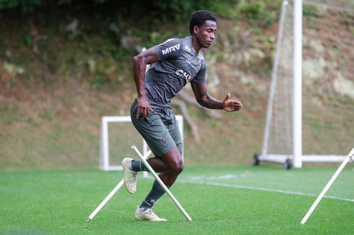 Atltico inicia preparao para enfrentar o Internacional